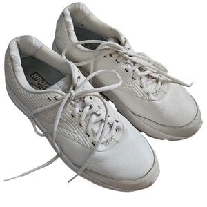 Brooks Addiction Walk White Sneakers size 10 narrow (2a)